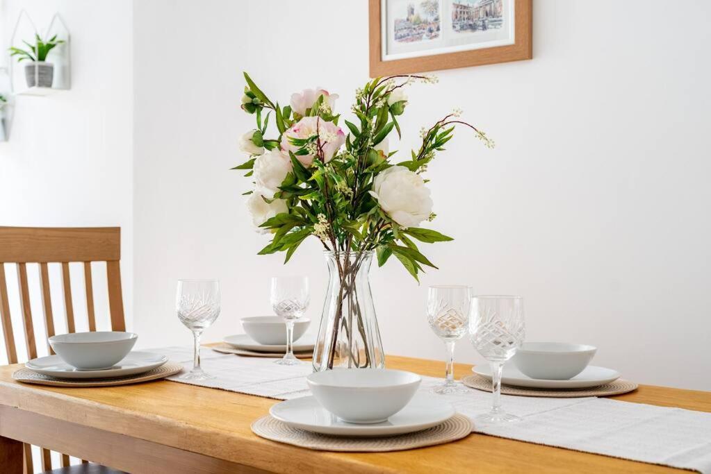 Dunstan House Luxury Holiday Home With Free Parking Oxford Esterno foto